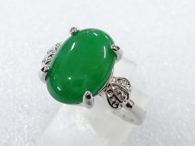 Japanese Kimono / Antique Accessories